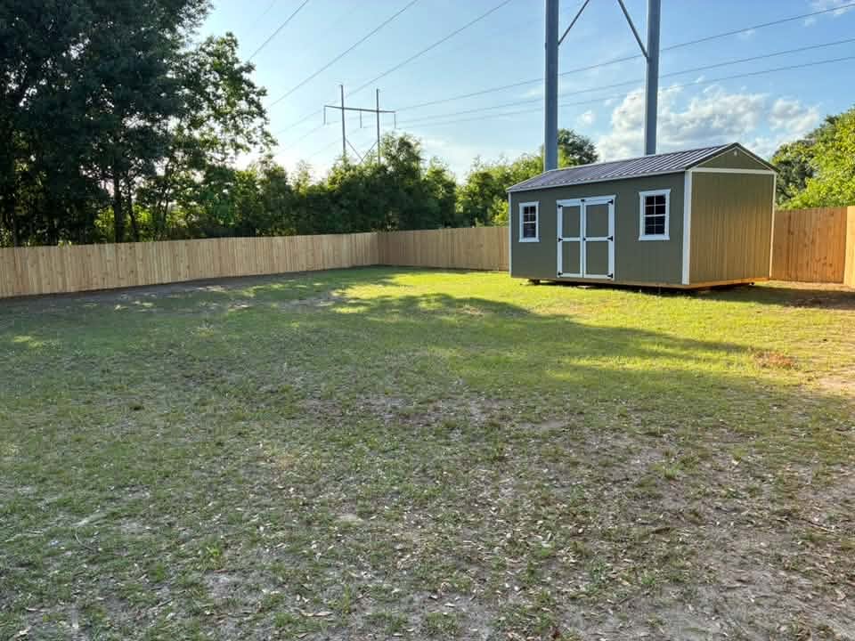 Fencing installations